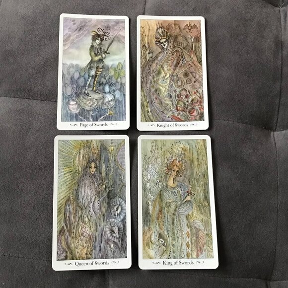 Paulina Tarot by Pauline Cassidy - Picture 8 of 9